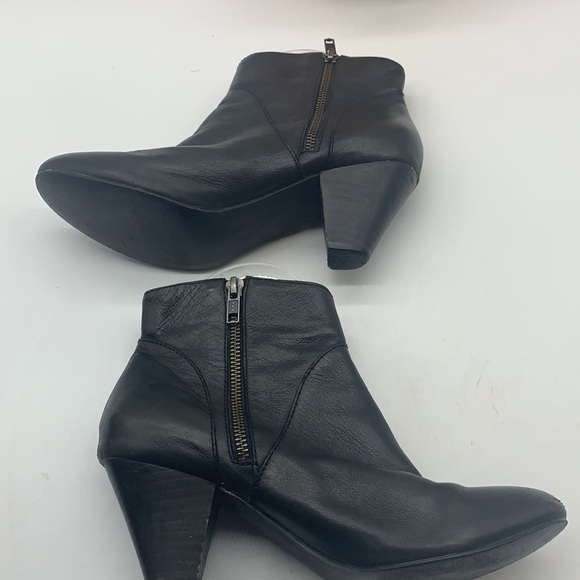 Steve Madden Proccess Black Leather Ankle Boots 7.5. BAB1136F - Picture 7 of 11
